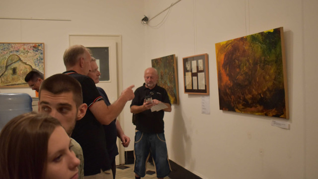 Отварање изложбе Владе Њарадија