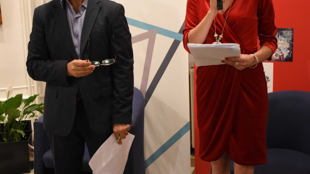 Поетско вече